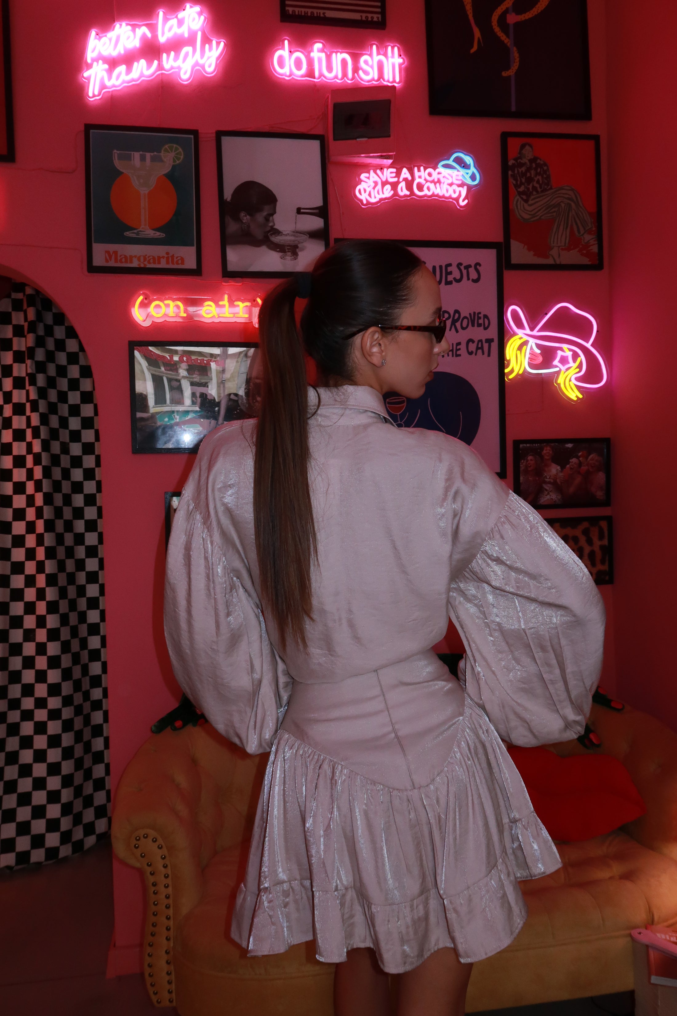 The Champagne Glow Set