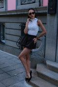 Заредете изображението в програмата за преглед на галерия, Sheer Charm Top
